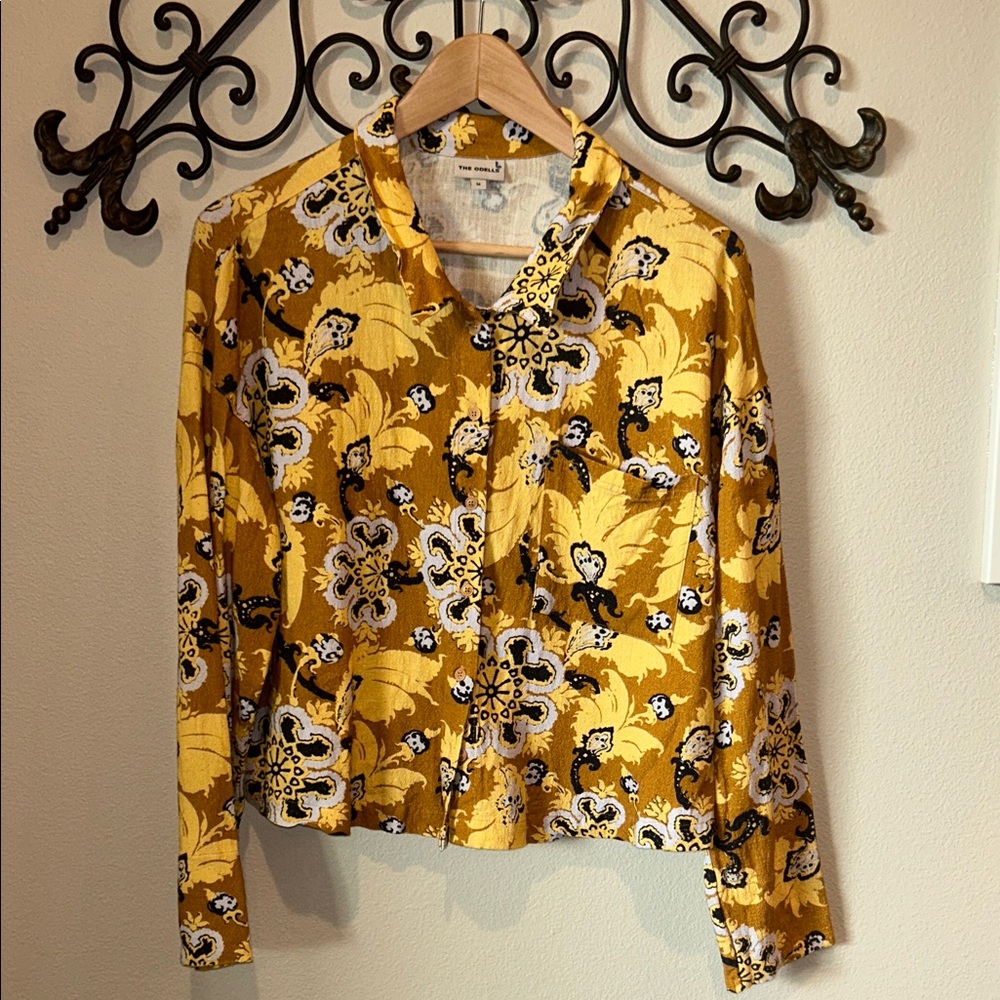 THE ODELLS ROCCO BLOUSE IN SUNTAN LONG SLEEVE SIZE MEDIUM BUTTON DOWN